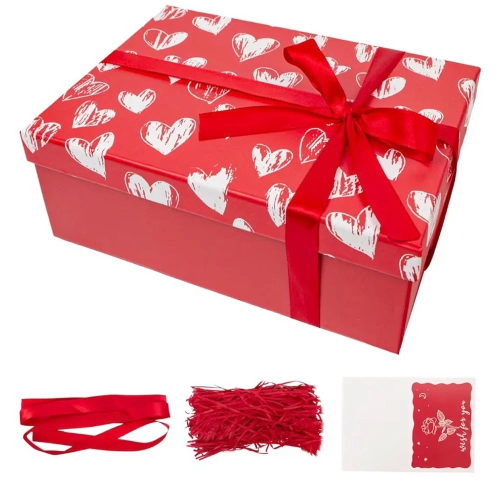 Red Heart Gift Box Set